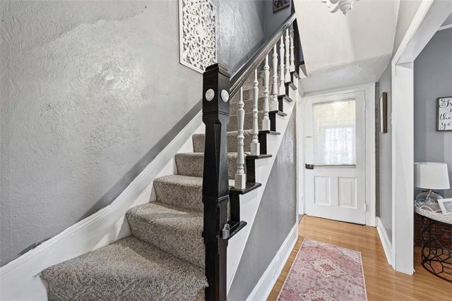 515 Morton Ave, City Of But Se, PA 16001