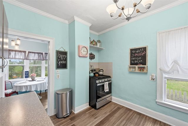 515 Morton Ave, City Of But Se, PA 16001