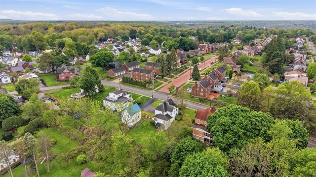 515 Morton Ave, City Of But Se, PA 16001