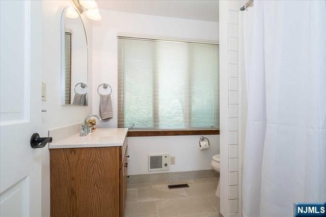 26 Garret Place, Glen Rock, NJ 07452