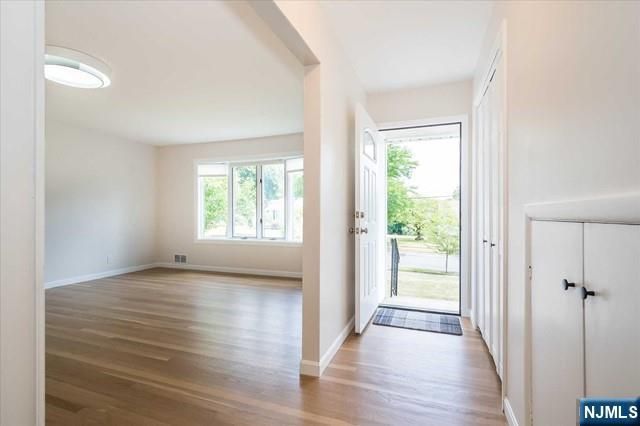 26 Garret Place, Glen Rock, NJ 07452