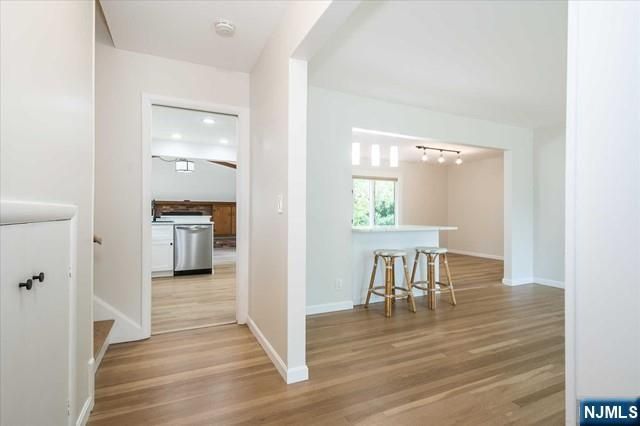 26 Garret Place, Glen Rock, NJ 07452