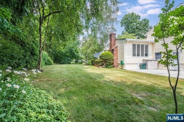 26 Garret Place, Glen Rock, NJ 07452