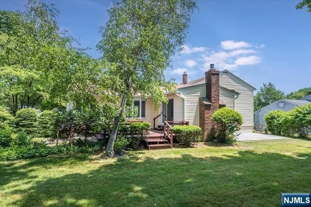 26 Garret Place, Glen Rock, NJ 07452