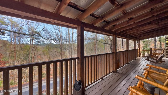 1518 Ridgecrest Drive, Sevierville, TN 37876