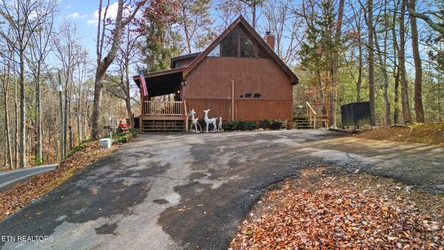 1518 Ridgecrest Drive, Sevierville, TN 37876