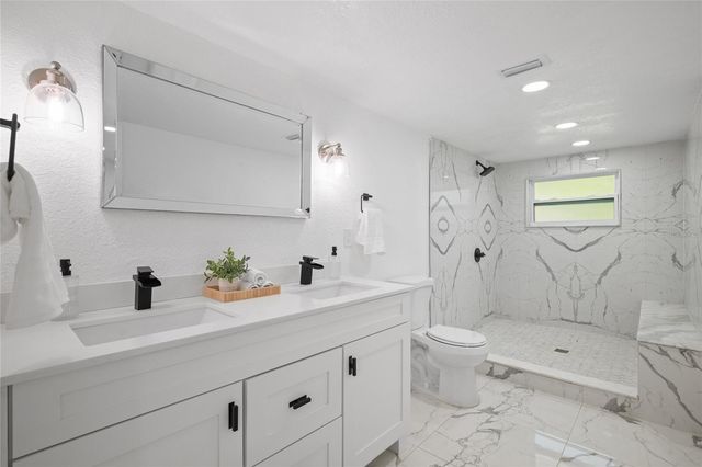 5115 16TH STREET N, St Petersburg, FL 33703