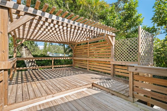 5115 16TH STREET N, St Petersburg, FL 33703