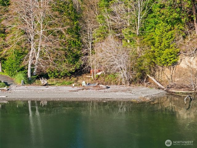 131 SE Driftwood Lane, Shelton, WA 98584