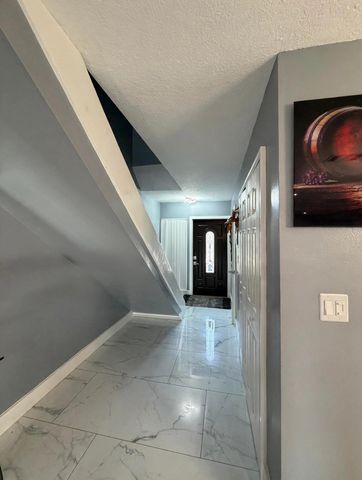 9054 NW 35TH Place, Sunrise, FL 33351