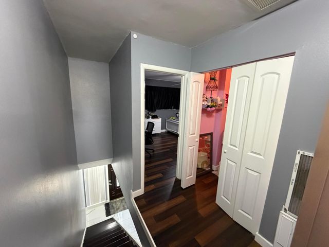 9054 NW 35TH Place, Sunrise, FL 33351