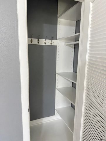 9054 NW 35TH Place, Sunrise, FL 33351