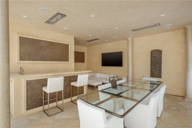 145 Irvine Cove Court, Laguna Beach, CA 92651