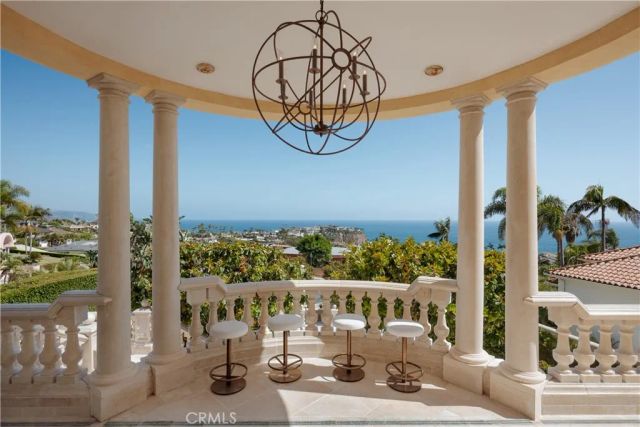145 Irvine Cove Court, Laguna Beach, CA 92651