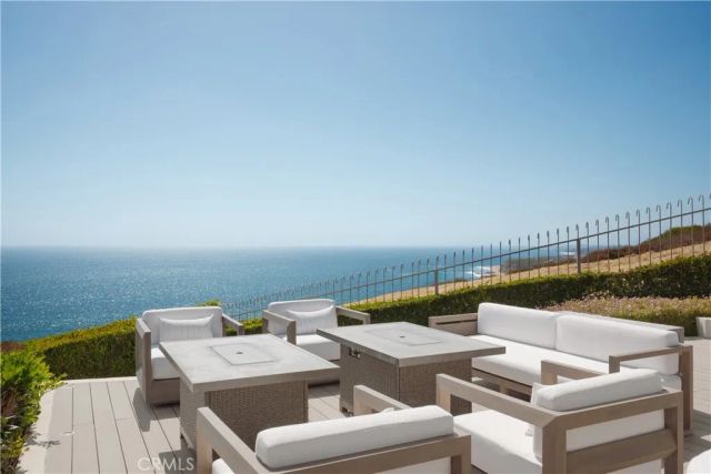 145 Irvine Cove Court, Laguna Beach, CA 92651