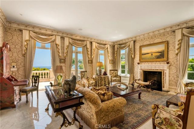 145 Irvine Cove Court, Laguna Beach, CA 92651