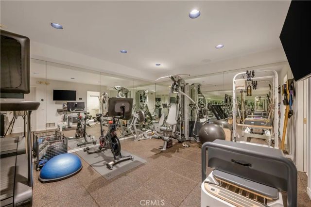 145 Irvine Cove Court, Laguna Beach, CA 92651