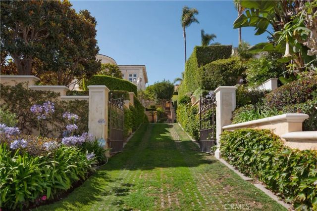 145 Irvine Cove Court, Laguna Beach, CA 92651