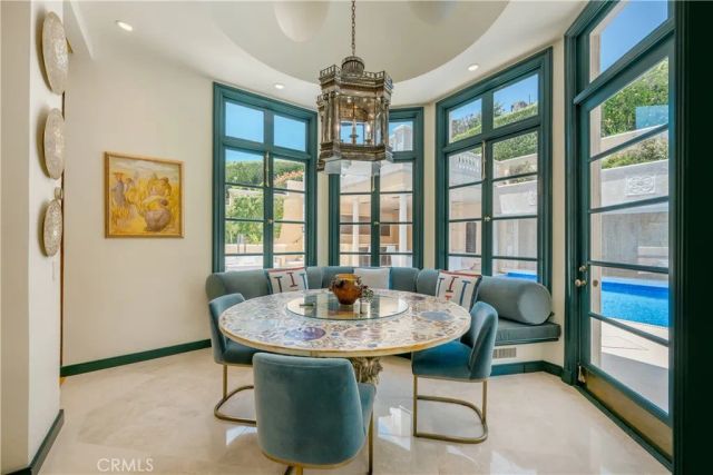 145 Irvine Cove Court, Laguna Beach, CA 92651