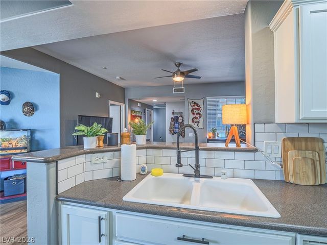 4720 Apulia Drive 103, North Las Vegas, NV 89084