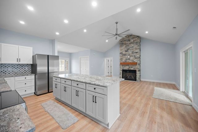 5269 Century Bay Avenue, Ashtabula, OH 44004