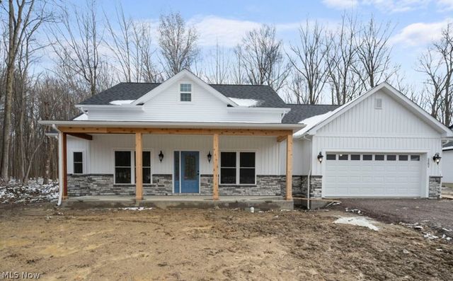 5269 Century Bay Avenue, Ashtabula, OH 44004