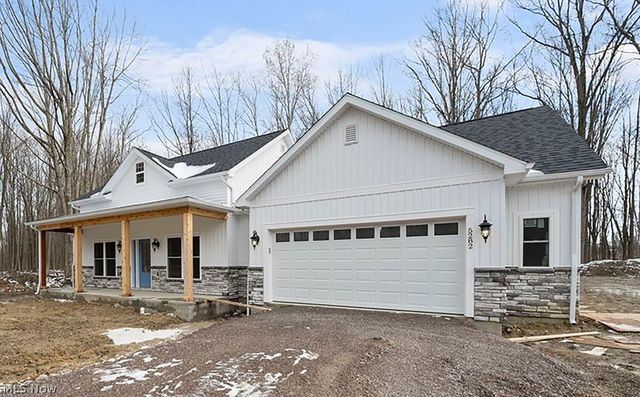 5269 Century Bay Avenue, Ashtabula, OH 44004