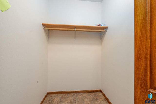 125 Emmett Trl Trail, Harrisburg, SD 57032