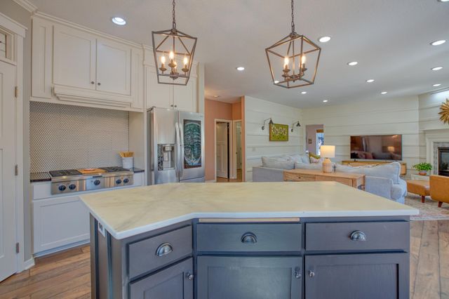 19545 Elgin Street NW, Elk River, MN 55330