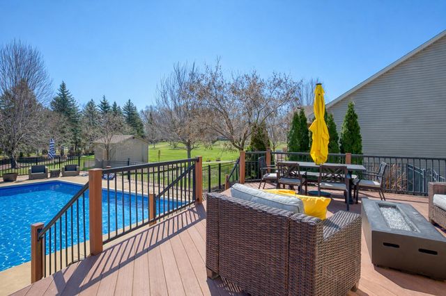 19545 Elgin Street NW, Elk River, MN 55330