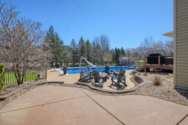 19545 Elgin Street NW, Elk River, MN 55330