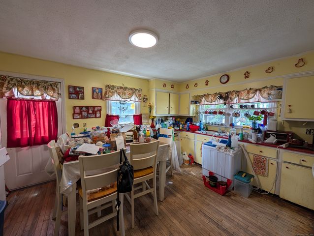 13 Central Avenue, Griswold, CT 06351