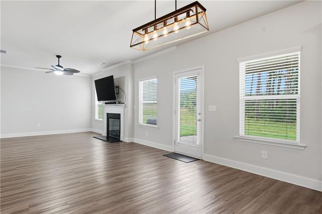 61 Village Circle, Rydal, GA 30171