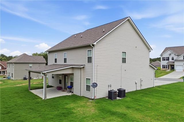 61 Village Circle, Rydal, GA 30171