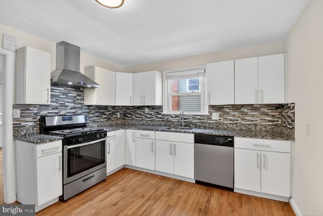 11721 KING TREE ST, Silver Spring, MD 20902