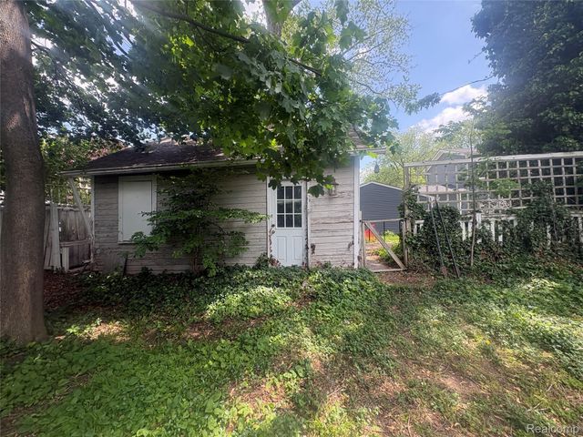 2134 Beverly Boulevard, Berkley, MI 48072