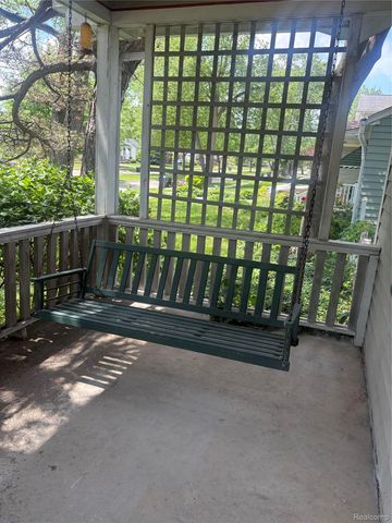 2134 Beverly Boulevard, Berkley, MI 48072