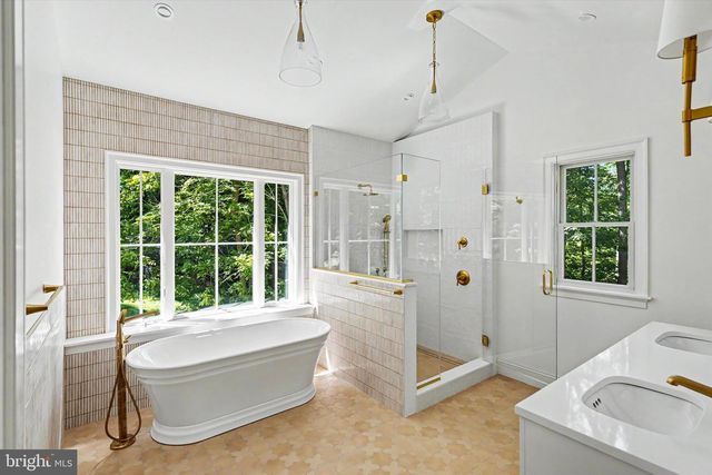 3503 OLD WINDY BUSH RD, New Hope, PA 18938
