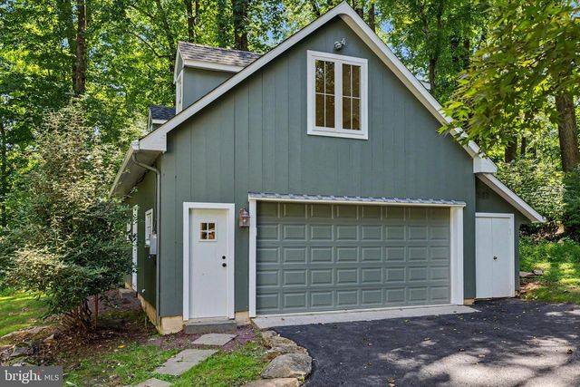 3503 OLD WINDY BUSH RD, New Hope, PA 18938