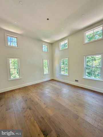 3503 OLD WINDY BUSH RD, New Hope, PA 18938