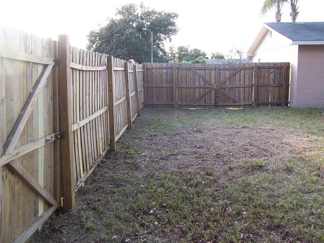 2703 MIDDLE STREET, Orlando, FL 32807