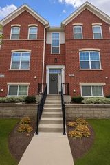 6347 Capulina Avenue, Morton Grove, IL 60053