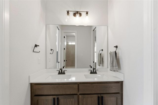 222 Canal DR, Dripping Springs, TX 78620