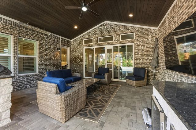 222 Canal DR, Dripping Springs, TX 78620