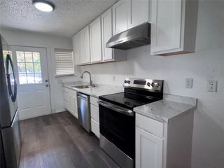 3648 Country Club Drive W, Irving, TX 75038