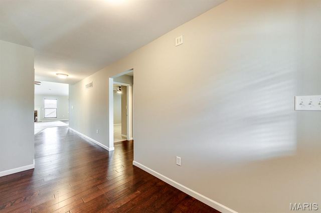 925 Meramec Grove Drive, Ballwin, MO 63021