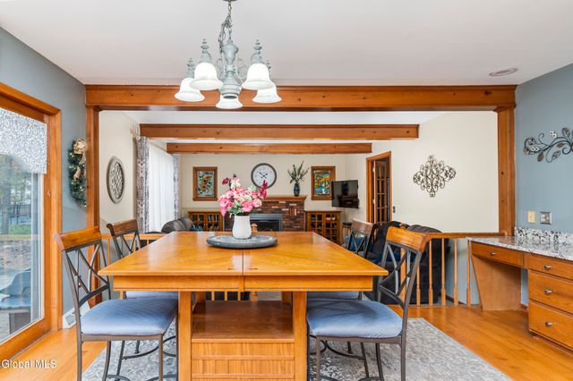 1008 Di Bella Drive, Schenectady, NY 12303