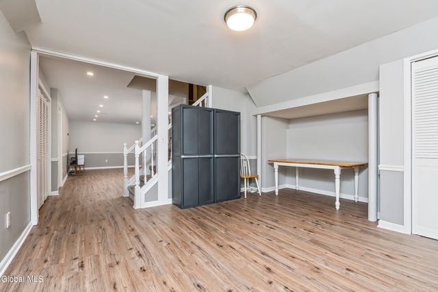 1008 Di Bella Drive, Schenectady, NY 12303