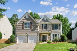 9713 Chanson Place, Matthews, NC 28105