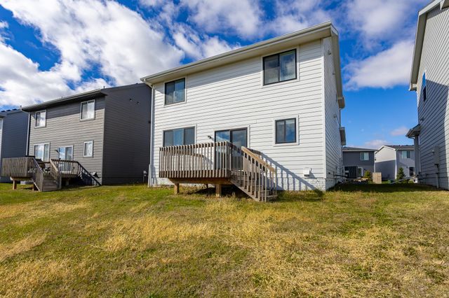 1409 NE Savana Drive, Grimes, IA 50111